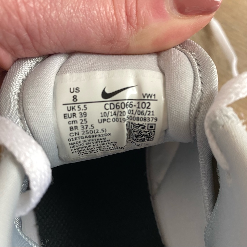 Nike Roshe G Golf Shoes Spikeless White Black Pure Platinum M size 8 W 9.5 - Picture 6 of 9